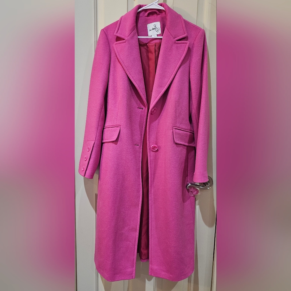 Elegant Pink Women's Coat